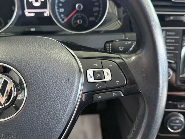 volkswagen-golf-diesel-2013-big-15