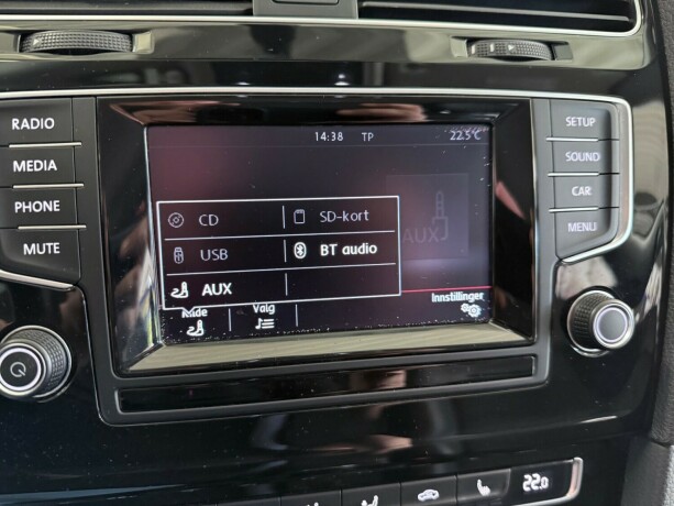 volkswagen-golf-diesel-2013-big-22