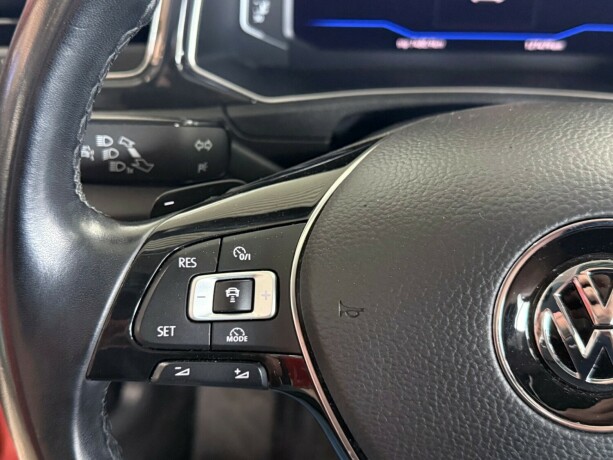 volkswagen-t-roc-bensin-2018-big-13