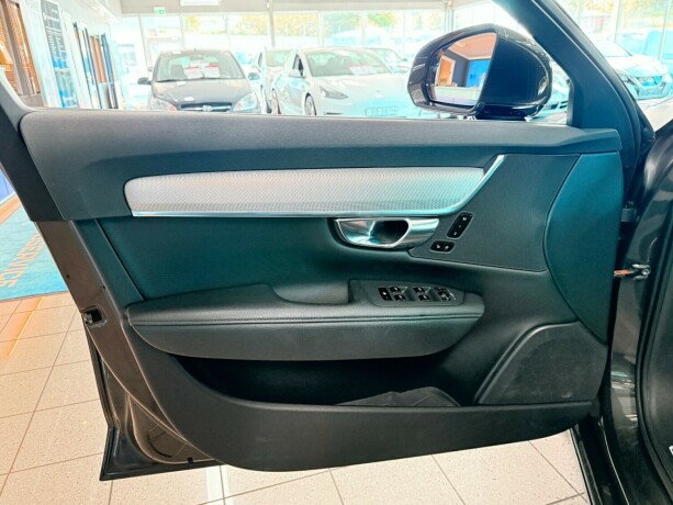 volvo-v90-elektrisitetbensin-2018-big-9
