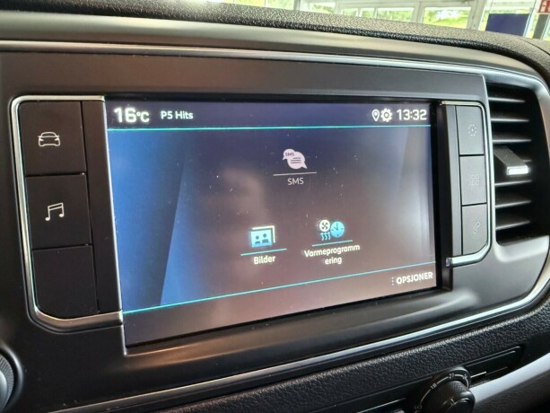 peugeot-expert-diesel-2022-big-19