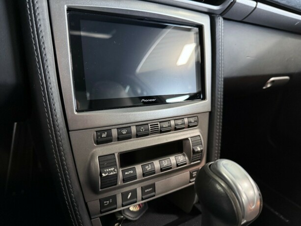 porsche-911-bensin-2006-big-26