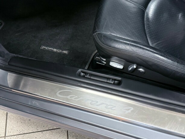 porsche-911-bensin-2006-big-15