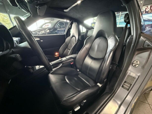 porsche-911-bensin-2006-big-16