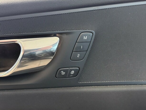 volvo-xc-60-elektrisitetbensin-2019-big-14