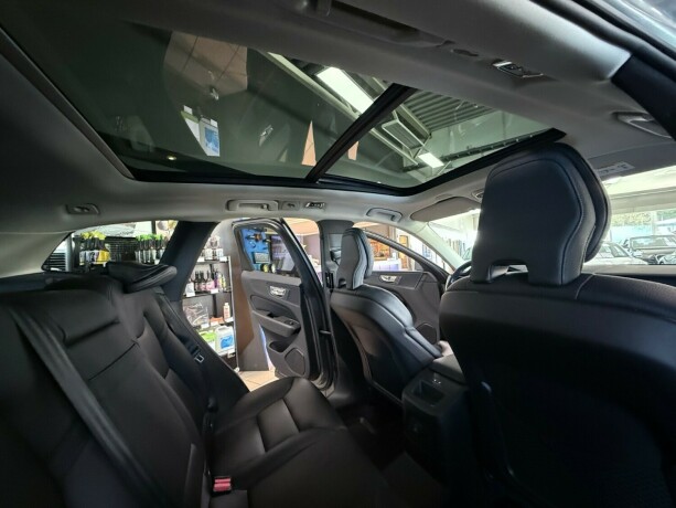 volvo-xc-60-elektrisitetbensin-2019-big-45
