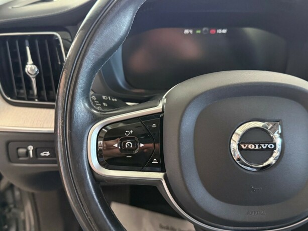 volvo-xc-60-elektrisitetbensin-2019-big-20