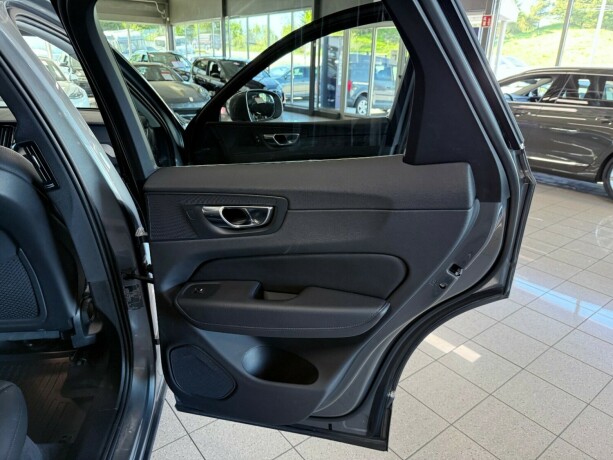 volvo-xc-60-elektrisitetbensin-2019-big-42