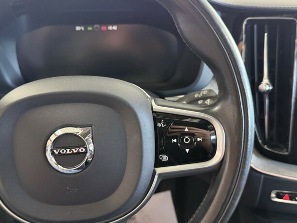 volvo-xc-60-elektrisitetbensin-2019-big-21