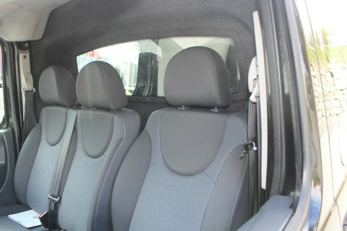 citroen-jumpy-diesel-2016-big-9