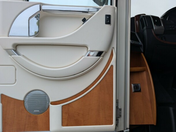 carthago-chic-c-line-i-49-diesel-2015-big-14