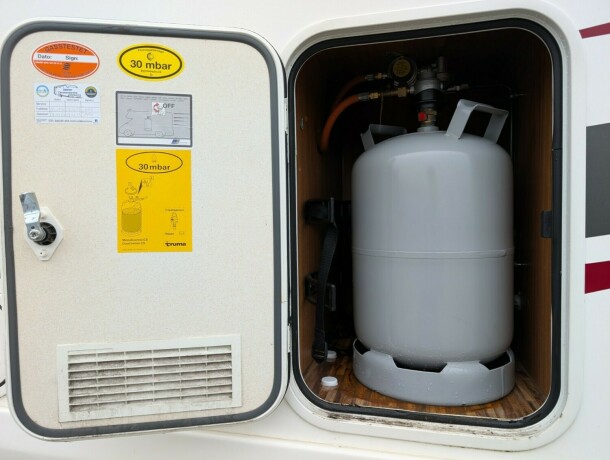 eura-mobil-tt-710-qb-diesel-2011-big-10