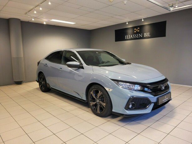 honda-civic-bensin-2017-big-12