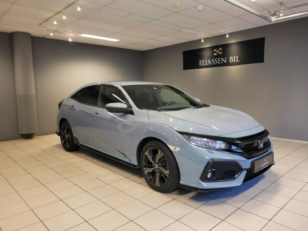 honda-civic-bensin-2017-big-0