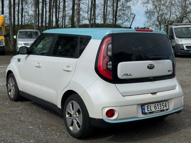 kia-soul-elektrisitet-2015-big-4