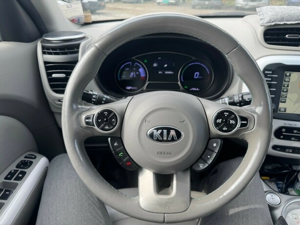 kia-soul-elektrisitet-2015-big-12