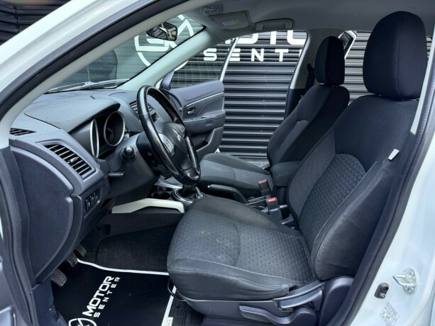 mitsubishi-asx-diesel-2011-big-21