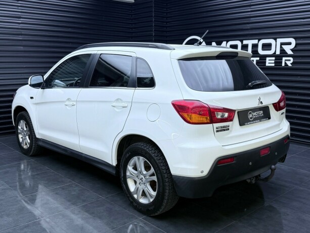 mitsubishi-asx-diesel-2011-big-1