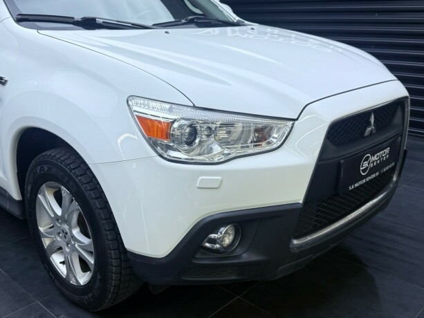 mitsubishi-asx-diesel-2011-big-2