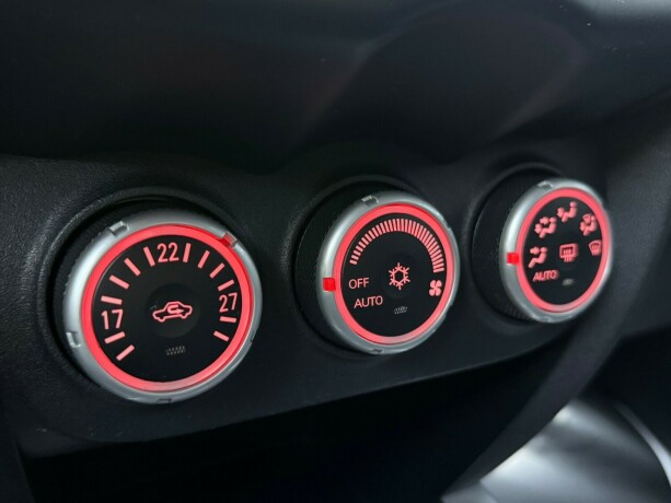 mitsubishi-asx-diesel-2011-big-19