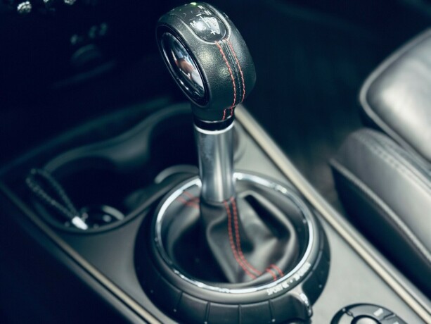 mini-countryman-diesel-2017-big-23
