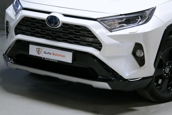 toyota-rav4-elektrisitetbensin-2019-big-23