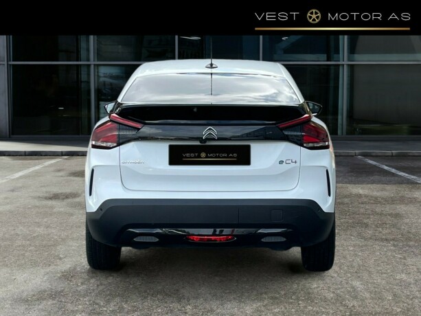 citroen-e-c4-elektrisitet-2021-big-5