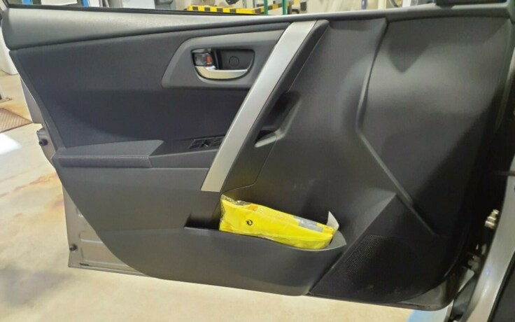 toyota-auris-bensin-2015-big-8