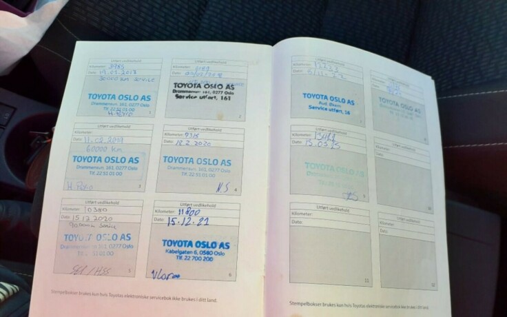 toyota-auris-bensin-2015-big-18
