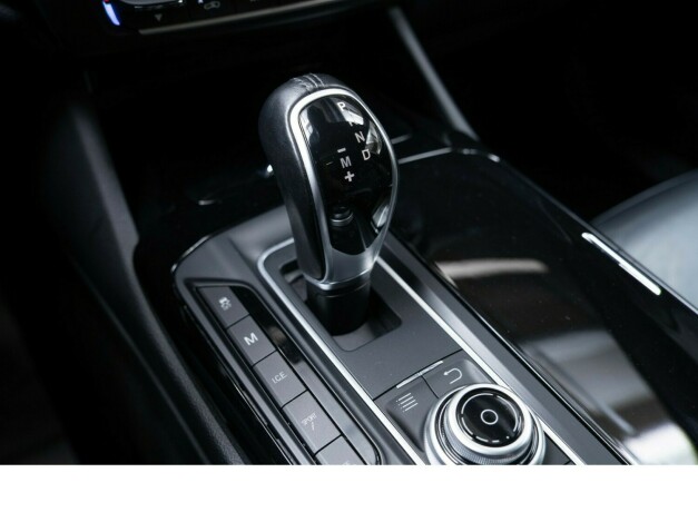 maserati-levante-diesel-2017-big-17