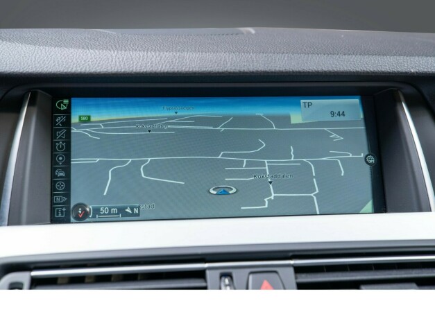 bmw-5-serie-diesel-2014-big-18