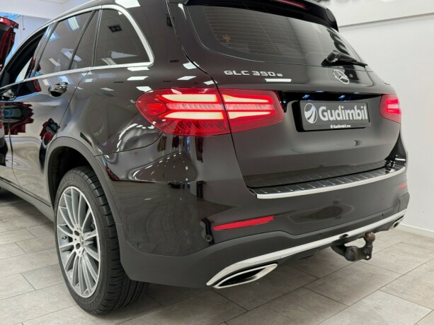 mercedes-benz-glc-elektrisitetbensin-2017-big-4