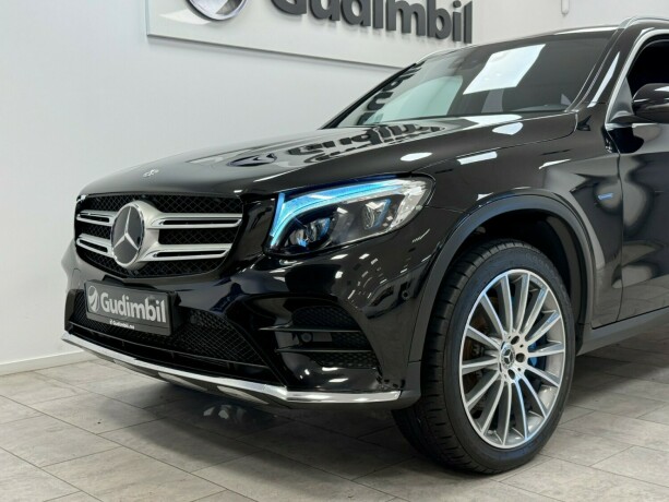 mercedes-benz-glc-elektrisitetbensin-2017-big-1