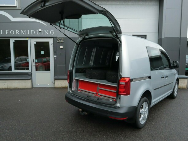 volkswagen-caddy-diesel-2019-big-8