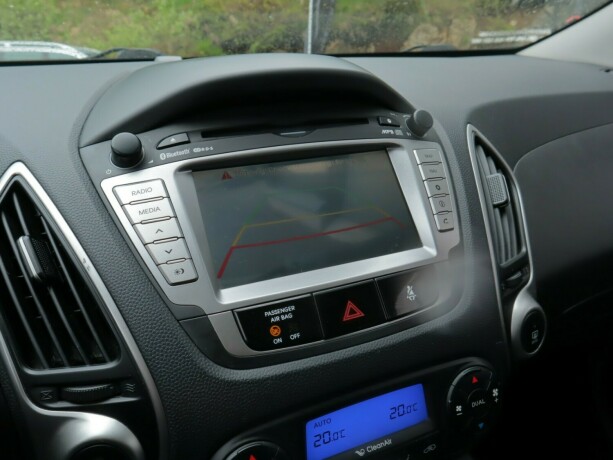 hyundai-ix35-diesel-2010-big-9