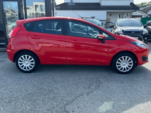 ford-fiesta-bensin-2016-big-3