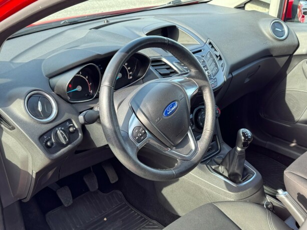 ford-fiesta-bensin-2016-big-6