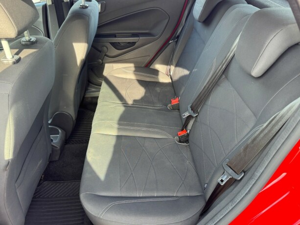 ford-fiesta-bensin-2016-big-14