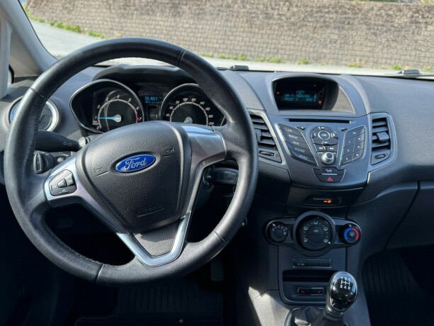 ford-fiesta-bensin-2016-big-8