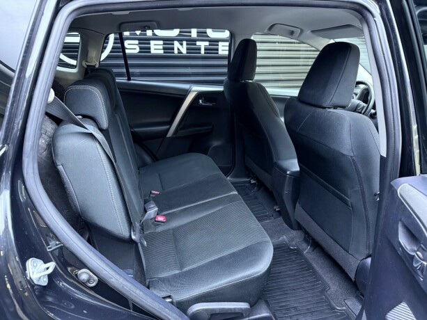 toyota-rav4-diesel-2015-big-29