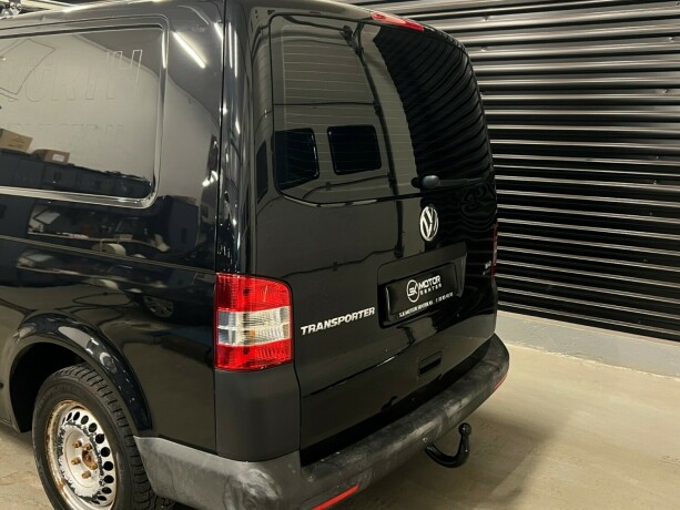 volkswagen-transporter-diesel-2014-big-4