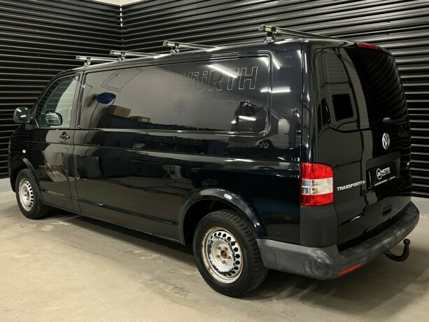 volkswagen-transporter-diesel-2014-big-1