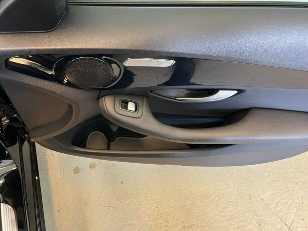 mercedes-benz-c-klasse-bensin-2014-big-16