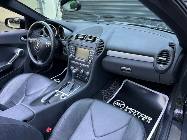 mercedes-benz-slk-bensin-2005-big-17
