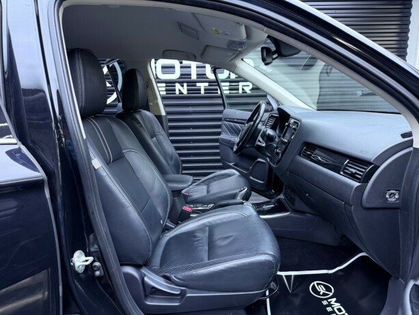mitsubishi-outlander-elektrisitetbensin-2015-big-29