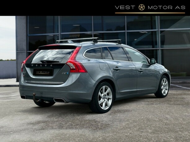 volvo-v60-elektrisitetdiesel-2016-big-7