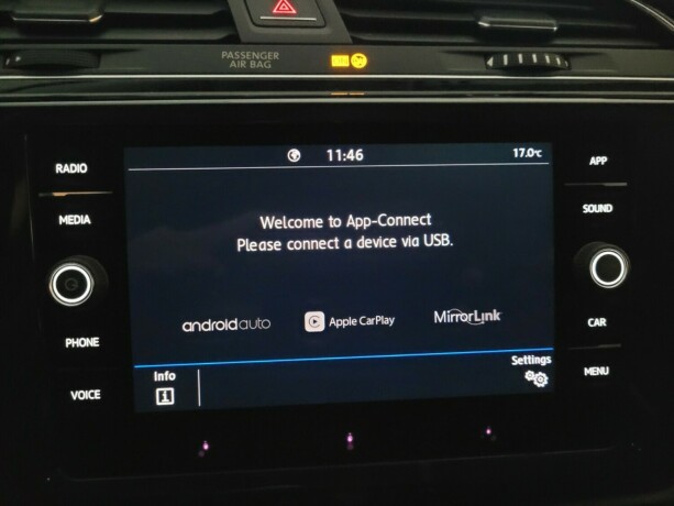 volkswagen-touran-bensin-2020-big-27