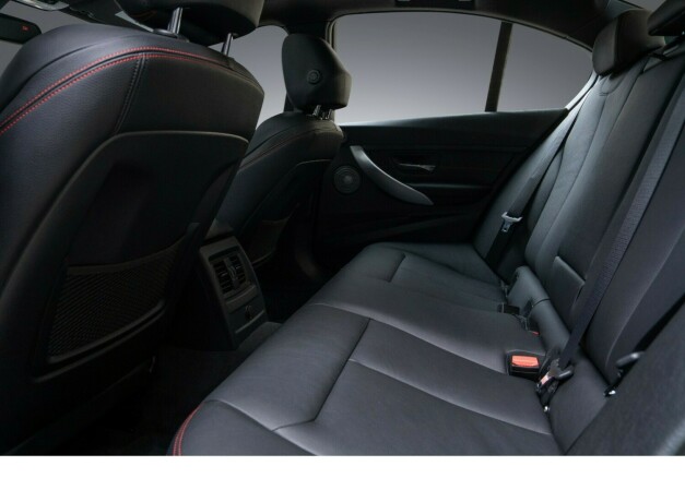 bmw-3-serie-bensin-2013-big-29