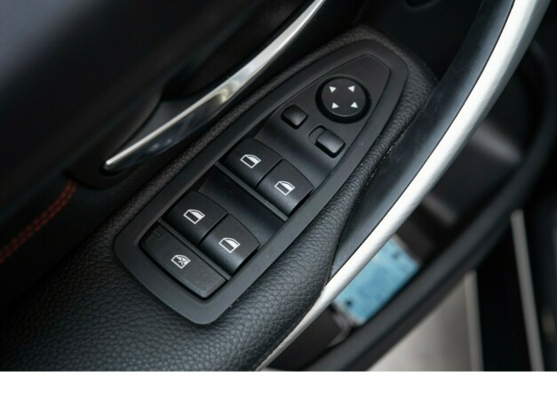 bmw-3-serie-bensin-2013-big-35