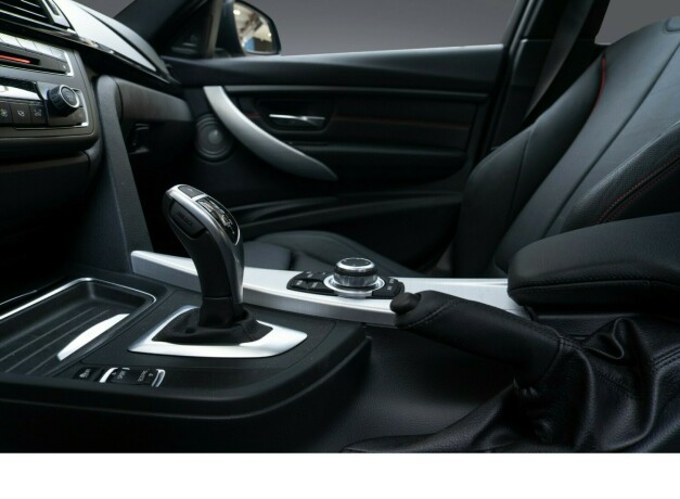 bmw-3-serie-bensin-2013-big-28